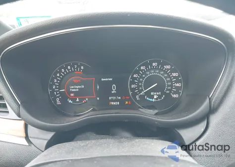 2018 Lincoln Mkc Select z USA, uszkodzony, nr VIN 5LMCJ2D95JUL28614